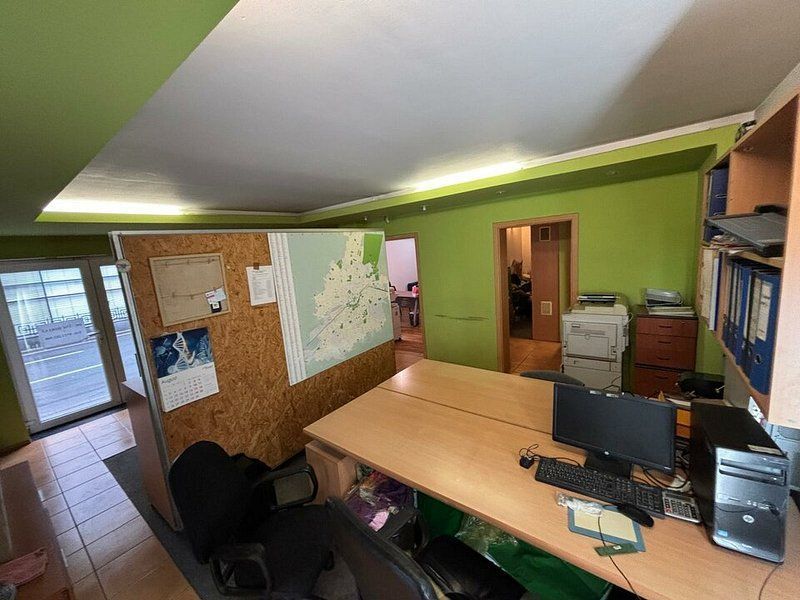 Spatiu comercial langa Medicina si Prefectura - Poză 26