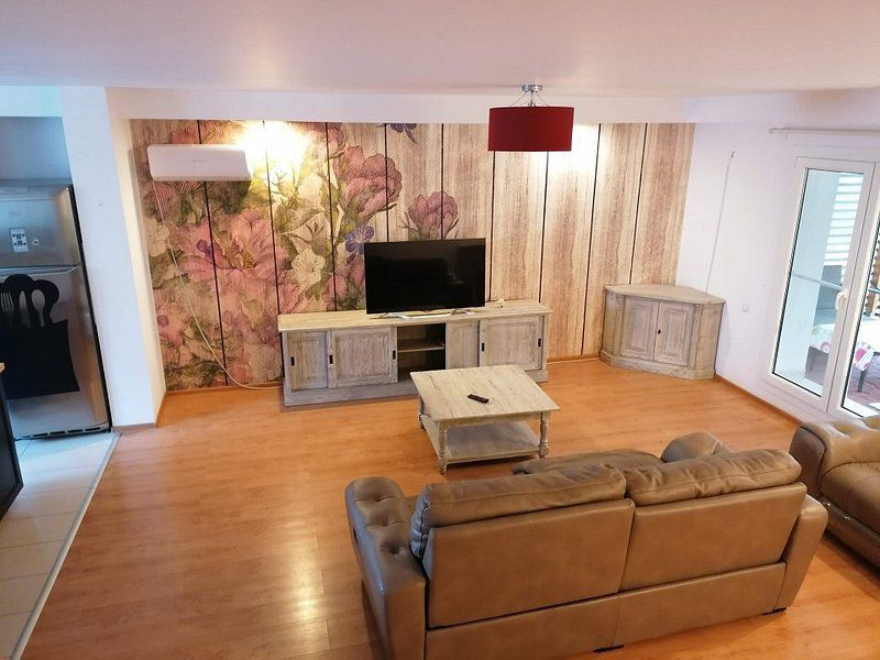 Vila tip N 4 camere in Cosmopolis, mobilata si utilata - Poză 20