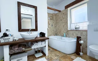Casă Centrală 5 camere, Str. Andrei Mureșanu - Carei - Poză 14