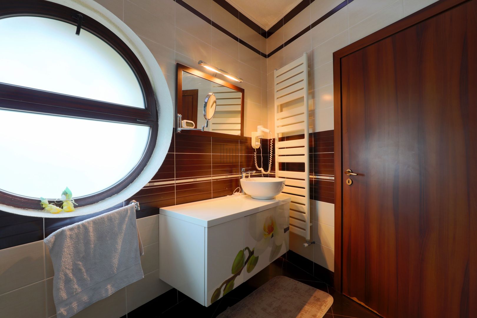 Vila de lux deosebita 9 Camere Pipera Erou Iancu Nicolae 298mp teren - Poză 26