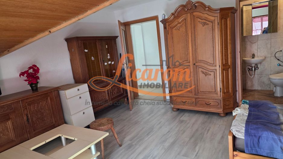 Garsoniera in casa, comuna Cristian,mobilata si utilata. - Poză 3