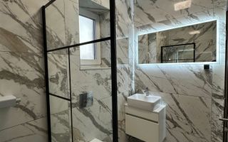 Casa superba de vanzare, situata intr-o zona aerisita a Dezmirului! - Poză 16