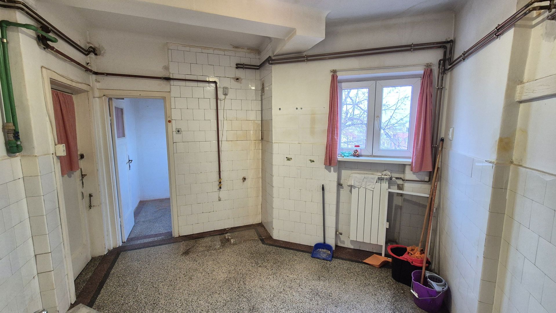 Apartament cu 3 camere 111,78 mp - Cl. Victoriei - Nicolae Iorga - Poză 12