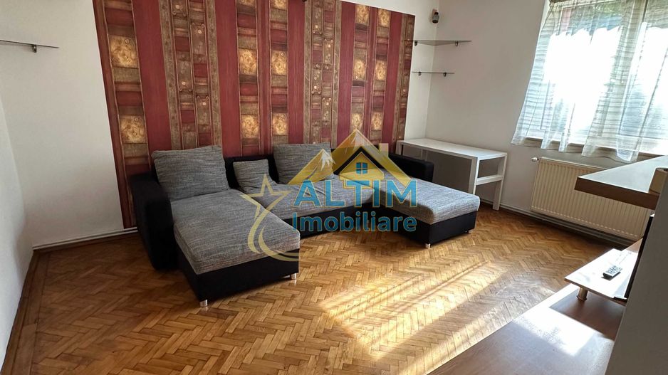 Apartament 3 camere în zona Spitalului Județean - de vânzare - Poză 3