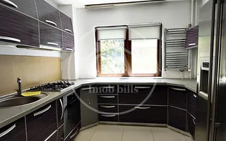 Apartament de închiriat cu 4 camere în zona Rogerius, Oradea - Poză 11