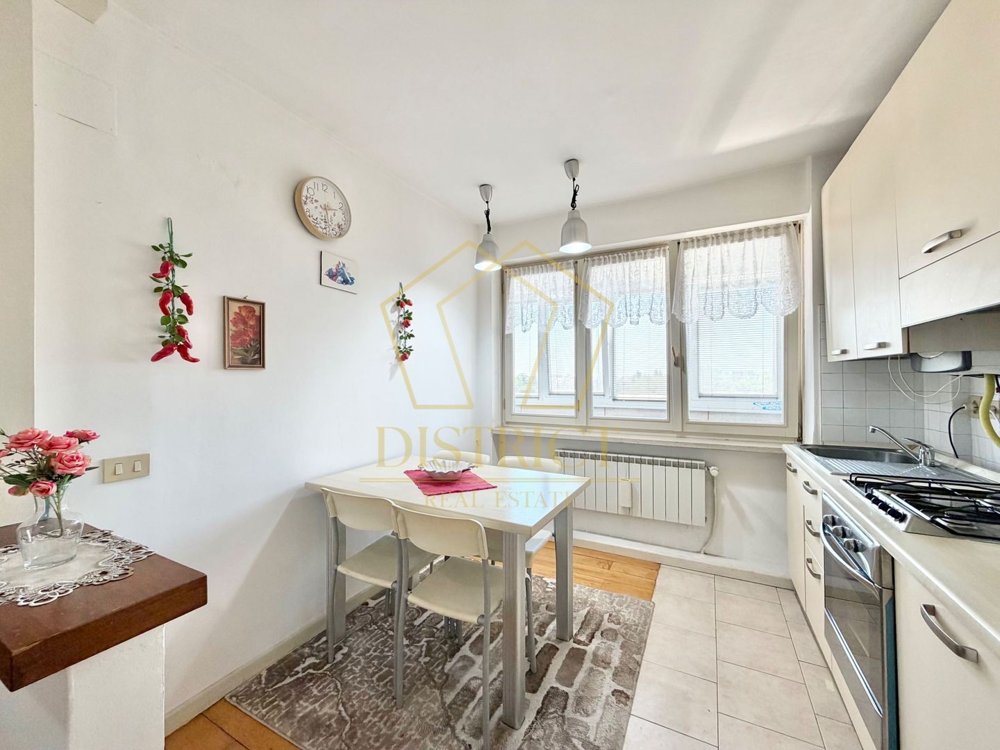 Apartament superb cu 2 camere langa Catedrala, bucatarie separata | Ultracentral - Poză 9