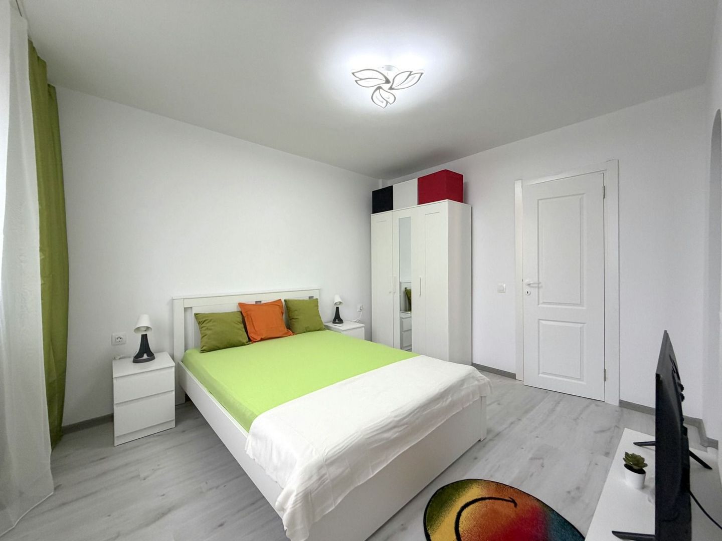 2 camere renovat - la cheie Calea Grivitei-Gara de Nord - Poză 3