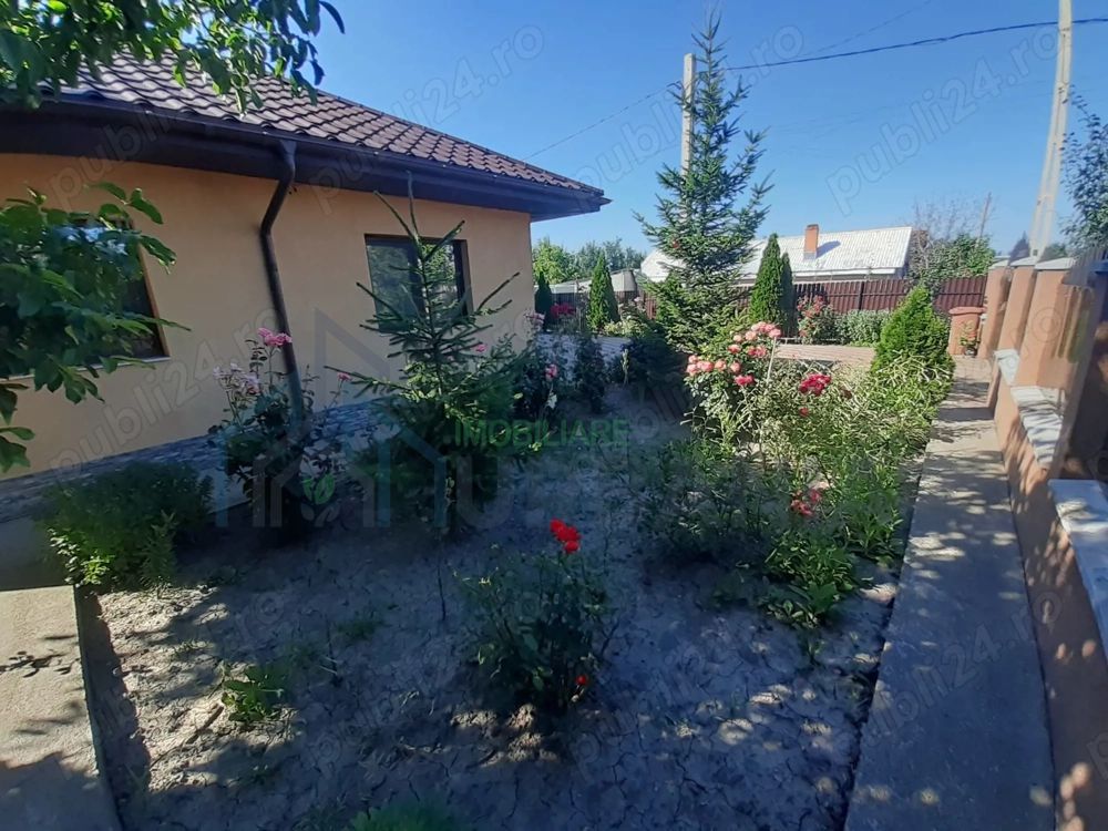 Casă de vânzare - Poză 4