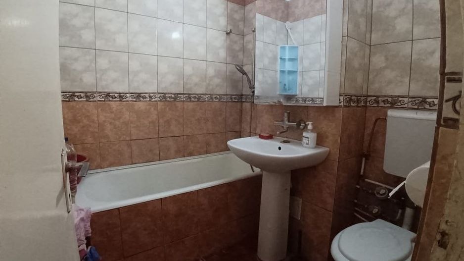 Inel I - Vanzare apartament cu 3 camere, etaj 1. - Poză 7