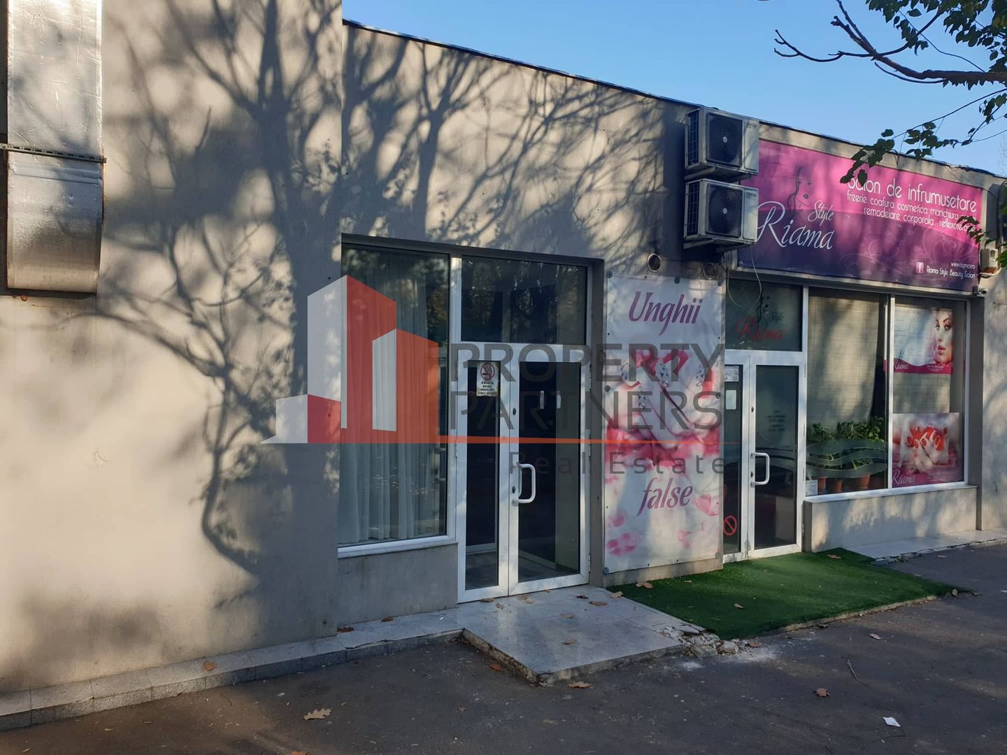 Investitie spatiu comecial Piata Covasna - Poză 1