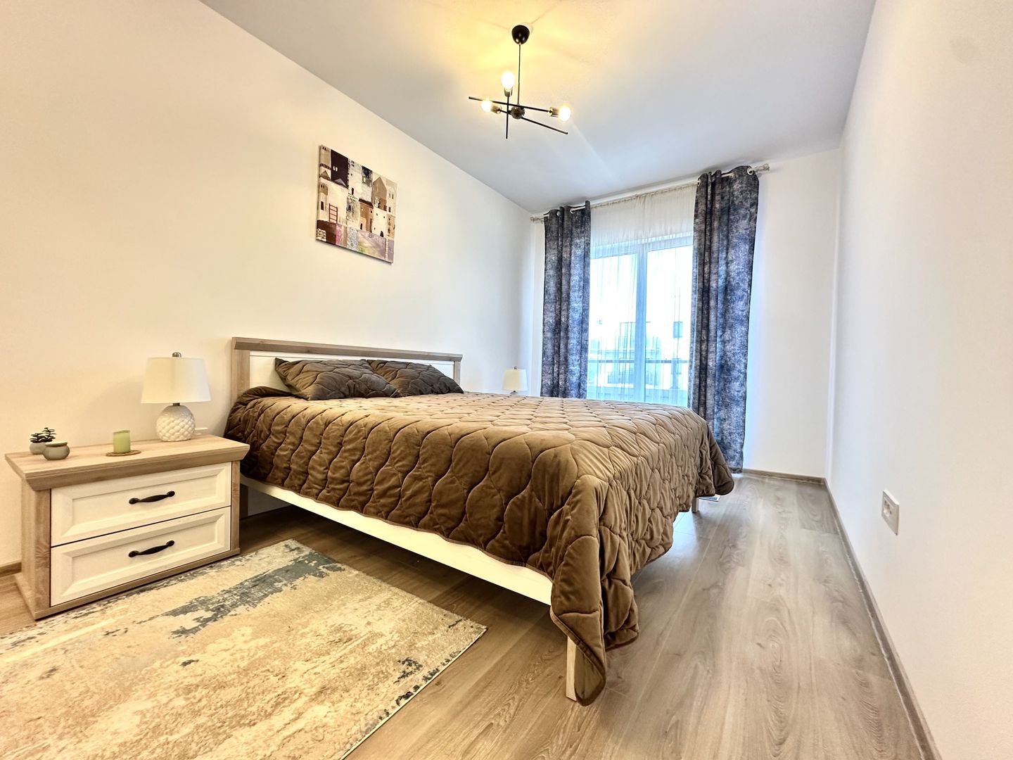 Apartament 2 camere de închiriat – Alpha Ville Arena, Brașov - Poză 1