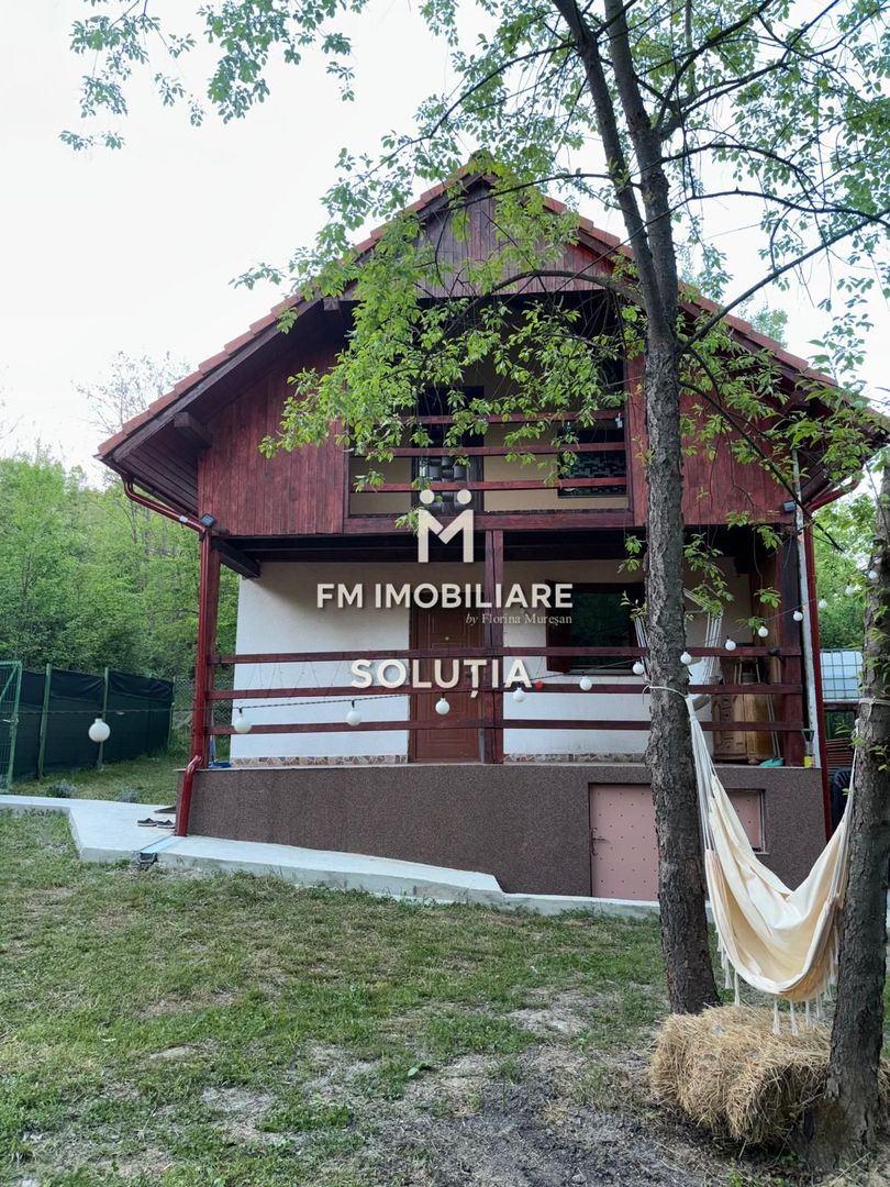 Cabană de vacanță lângă Lacul Mujdeni! - Poză 2