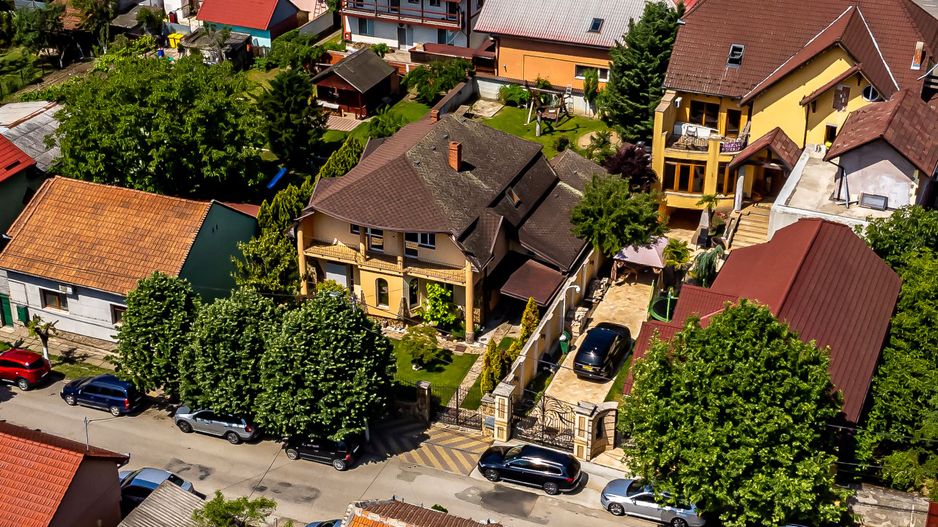 Oază de verdeață în Arad, cartier Pârneava. - Poză 14