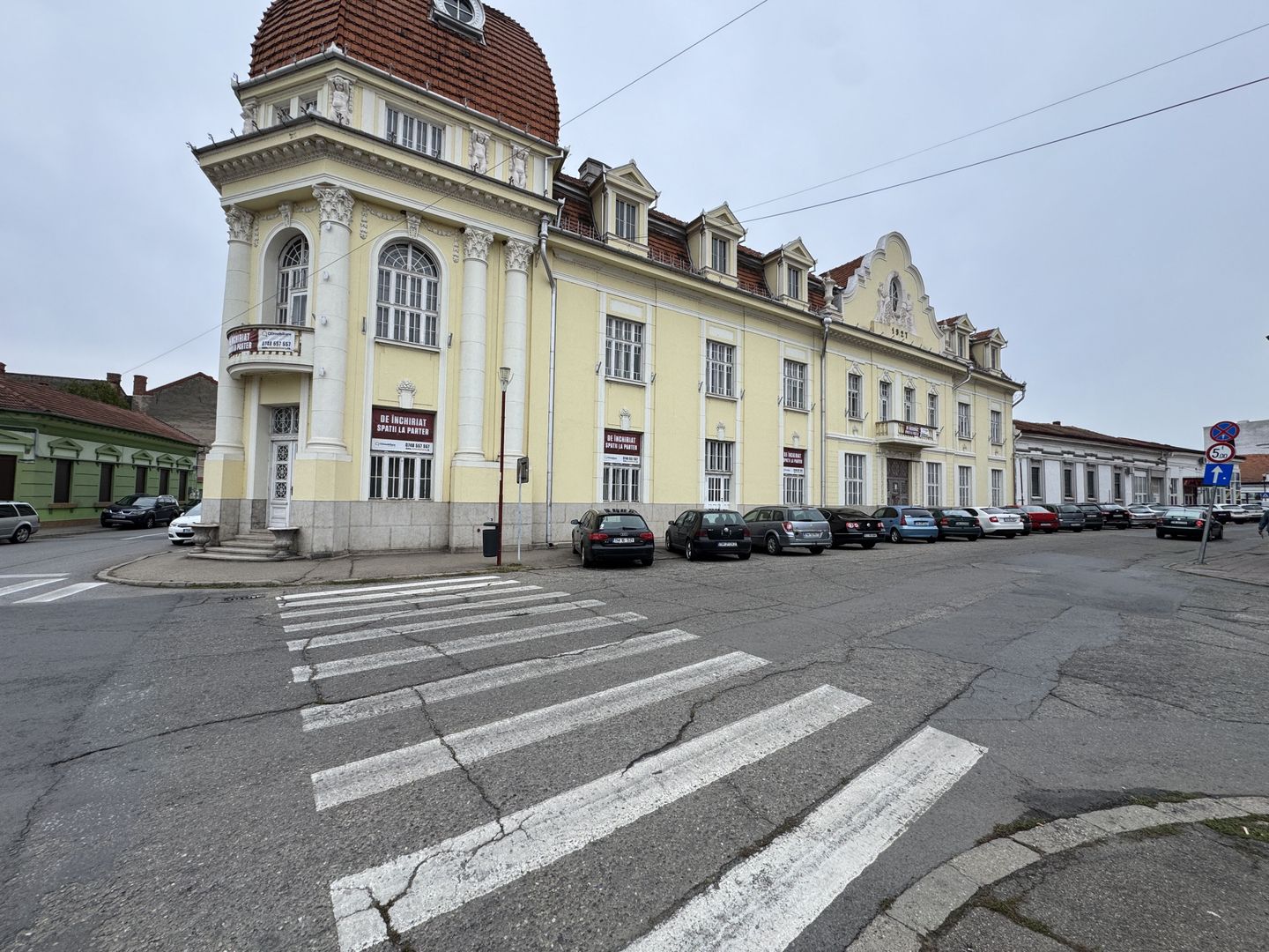 Spatiu la parter in zona Centrala fostul hotel Timisul - Poză 4
