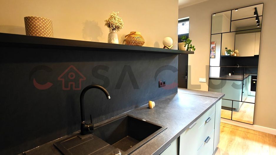 CENTRU - apartament la curte comuna ultrafinisat cu 2 locuri de parcare - Poză 11