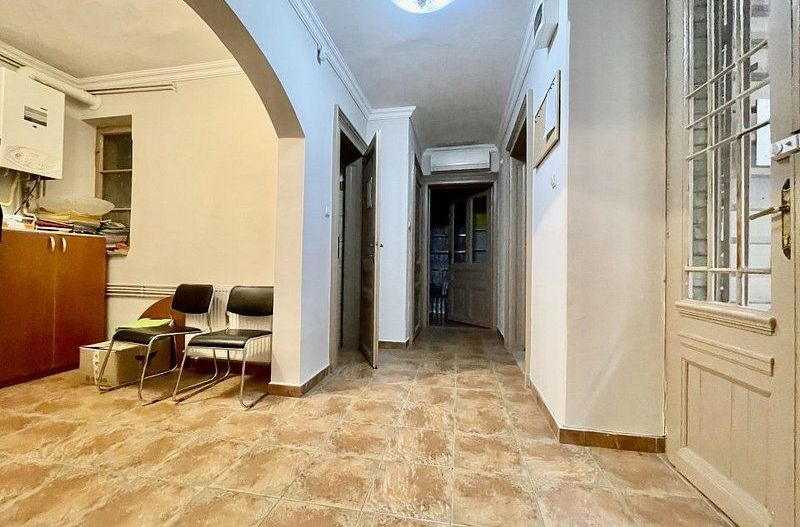 Birou in Piata Unirii - Poză 8