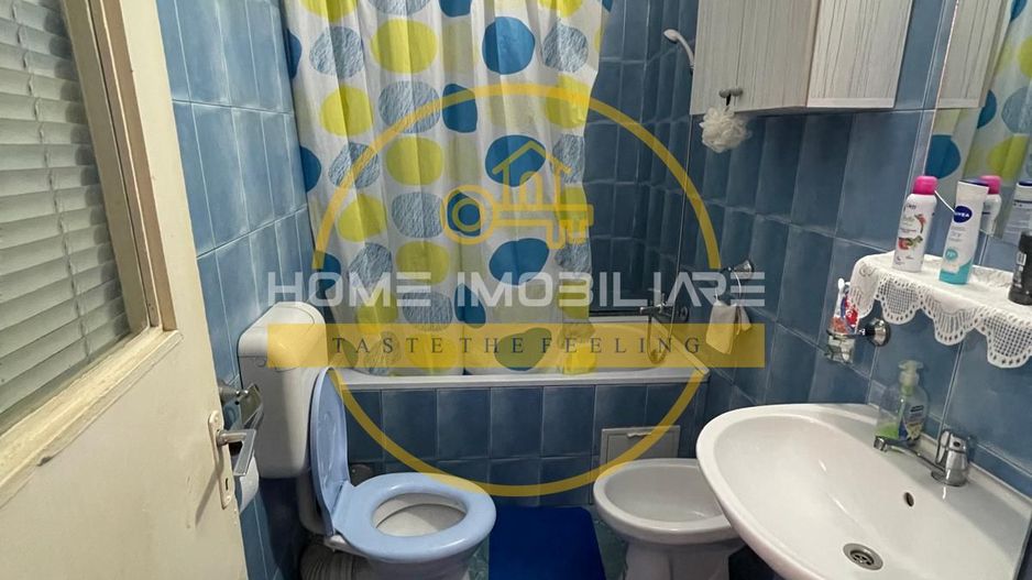 Nicolina 2 Prima Statie  Apartamet 3 Camere Decomandat Bloc Cadre 1985 - Poză 11