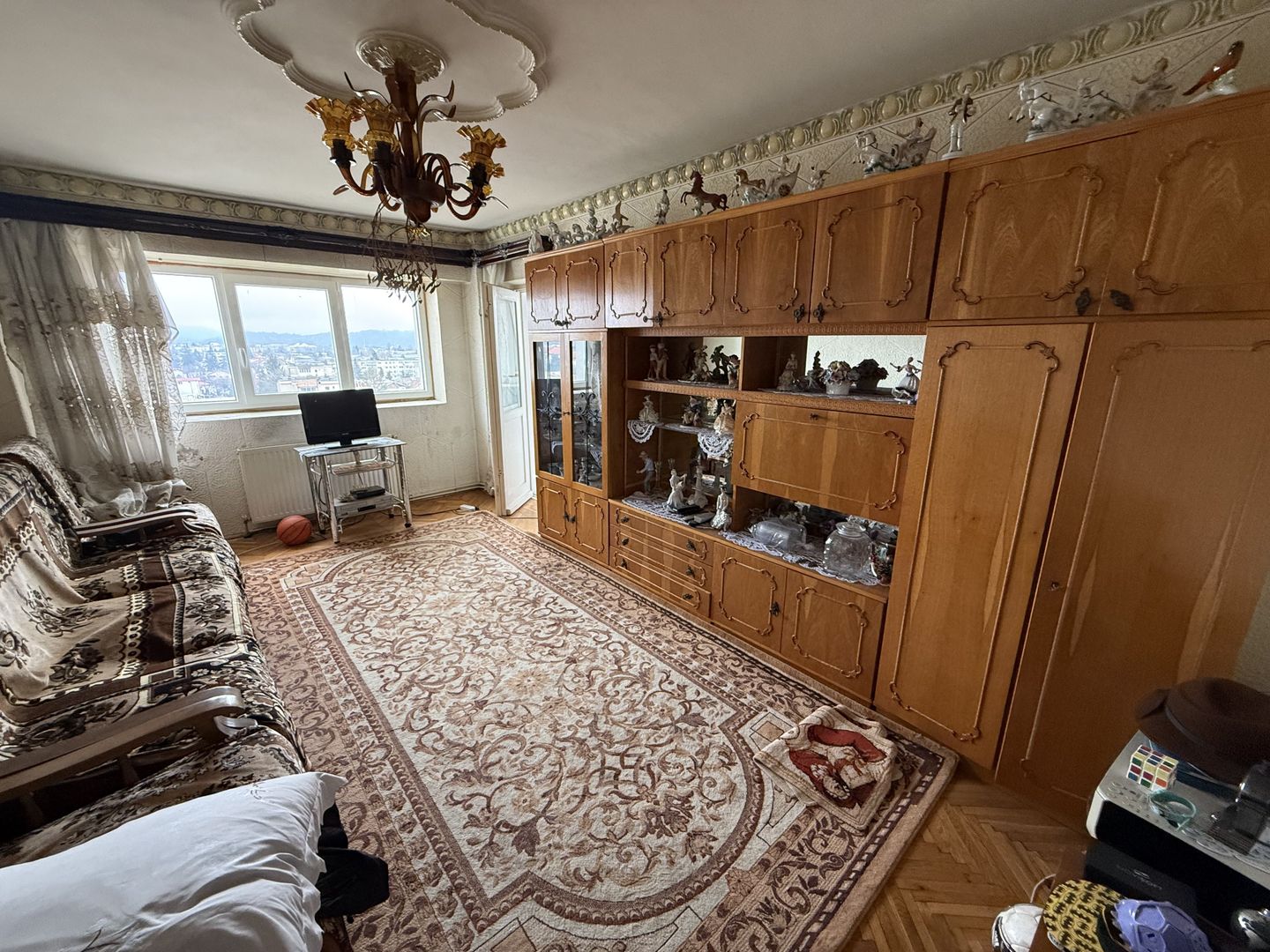 Ap 4 camere 90 mp+boxa+1 camera pe hol ultracentral b-dul Carol 1 - Poză 6