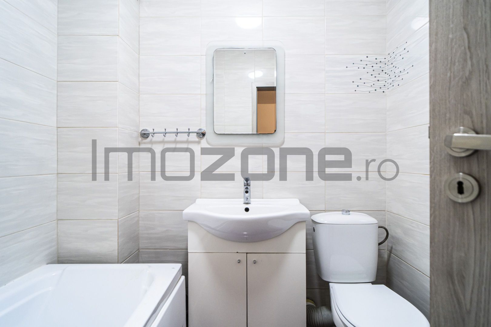 Studio 37 mp, mobilat, etaj 4, lift, situat langa Penny Market- Rezervelor - Poză 10