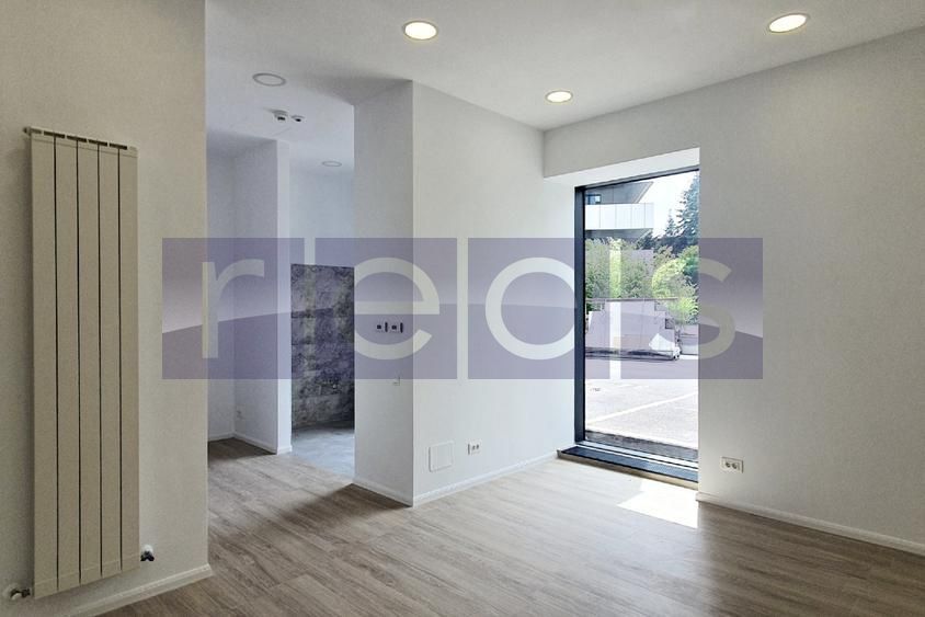 DE ÎNCHIRIAT SPAȚIU COMERCIAL 154 MP – TRAFIC INTENS, PARCARE INCLUSĂ - Poză 7