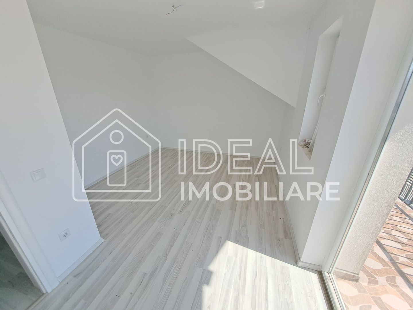 Duplex  Modern cu 4 camere si gradina ,in Cristian - Poză 10