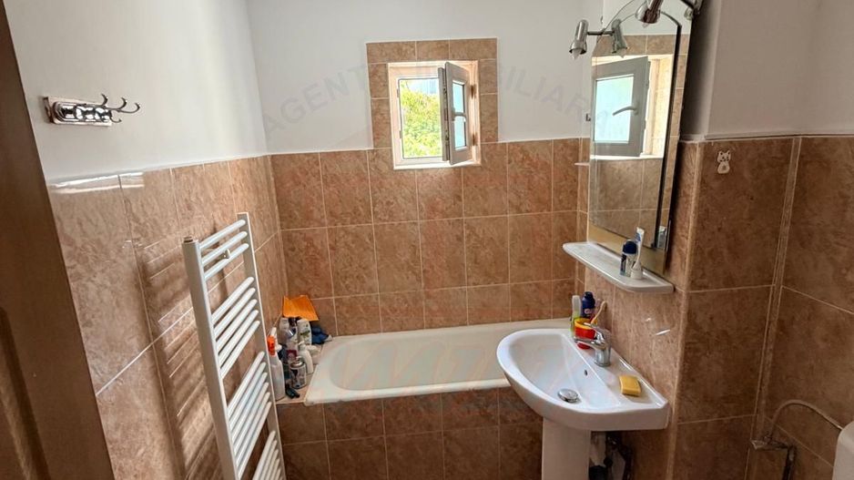 Inchiriem apartament cu 2 camere in Mazepa 2, et.3, pret 2000 de lei. - Poză 6