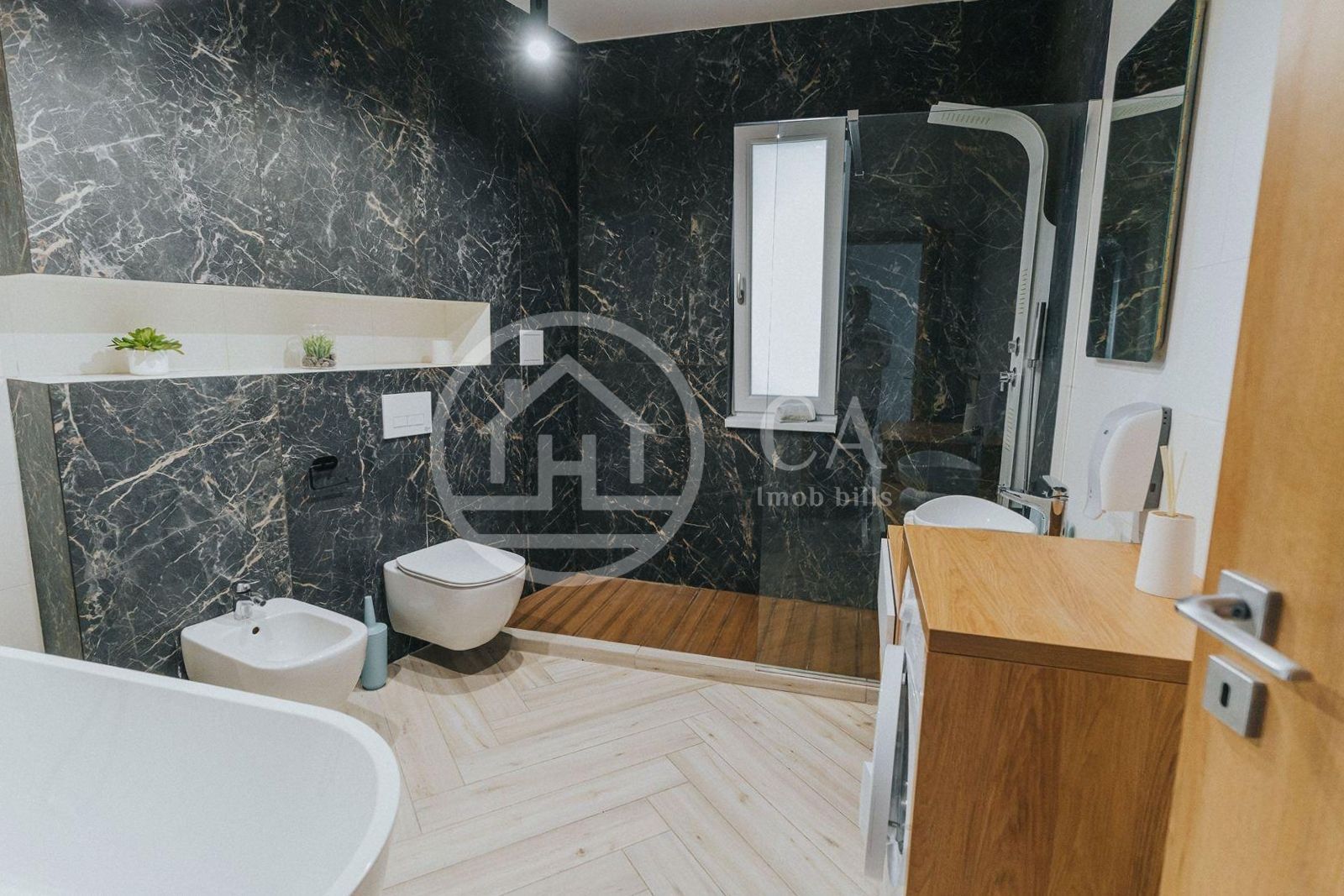 Apartament de închiriat cu 3 camere Ultracentral EAS, Oradea - Poză 11