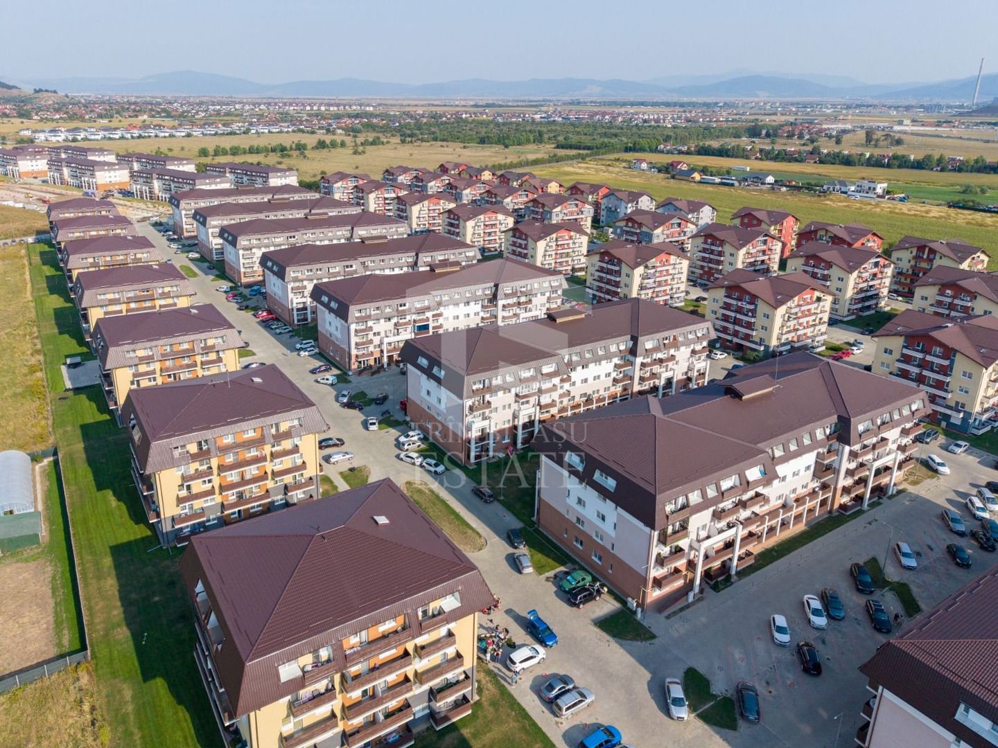 Subcetate|Coresi-Apartament 2 camere 60 mp+loc de parcare - Poză 7