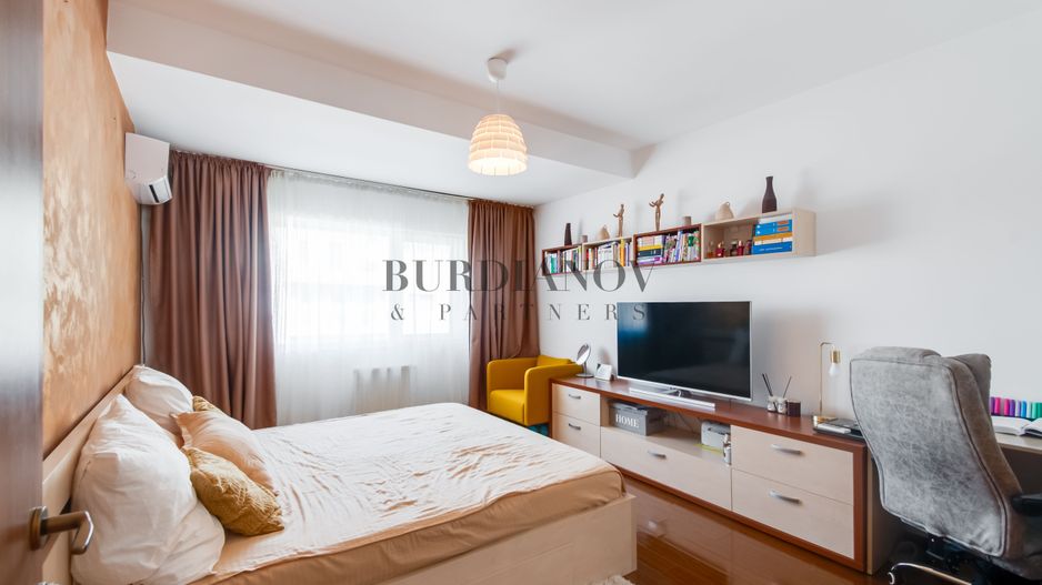 Apartament cu 3 camere de vânzare - Ten Blocks Residence-Metrou Păcii - Poză 5