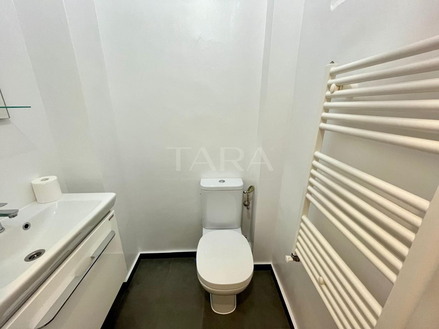 EXCLUSIVITATE. Apartament decomandat. Medicina. ULTRACENTRAL. - Poză 22