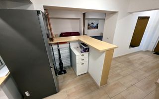 Garsonieră spațioasă Bd. Unirii | Etaj 5/8 | Pază | Vedere liniștită | - Poză 7