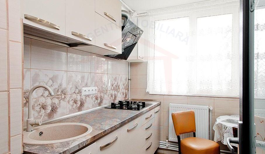 Apartament modern 3 camere de vânzare – Tiglina 1, Galați - Poză 10