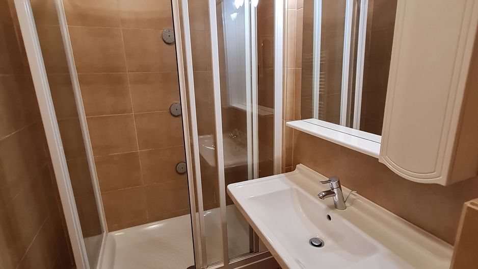 APARTAMENT DE LUX IN ZONA CENTRALA - Poză 9