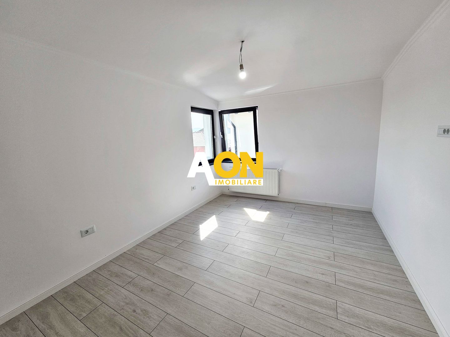 1/2 Duplex finisat la cheie, 4 camere, 231 mp teren, Cetate - Poză 13