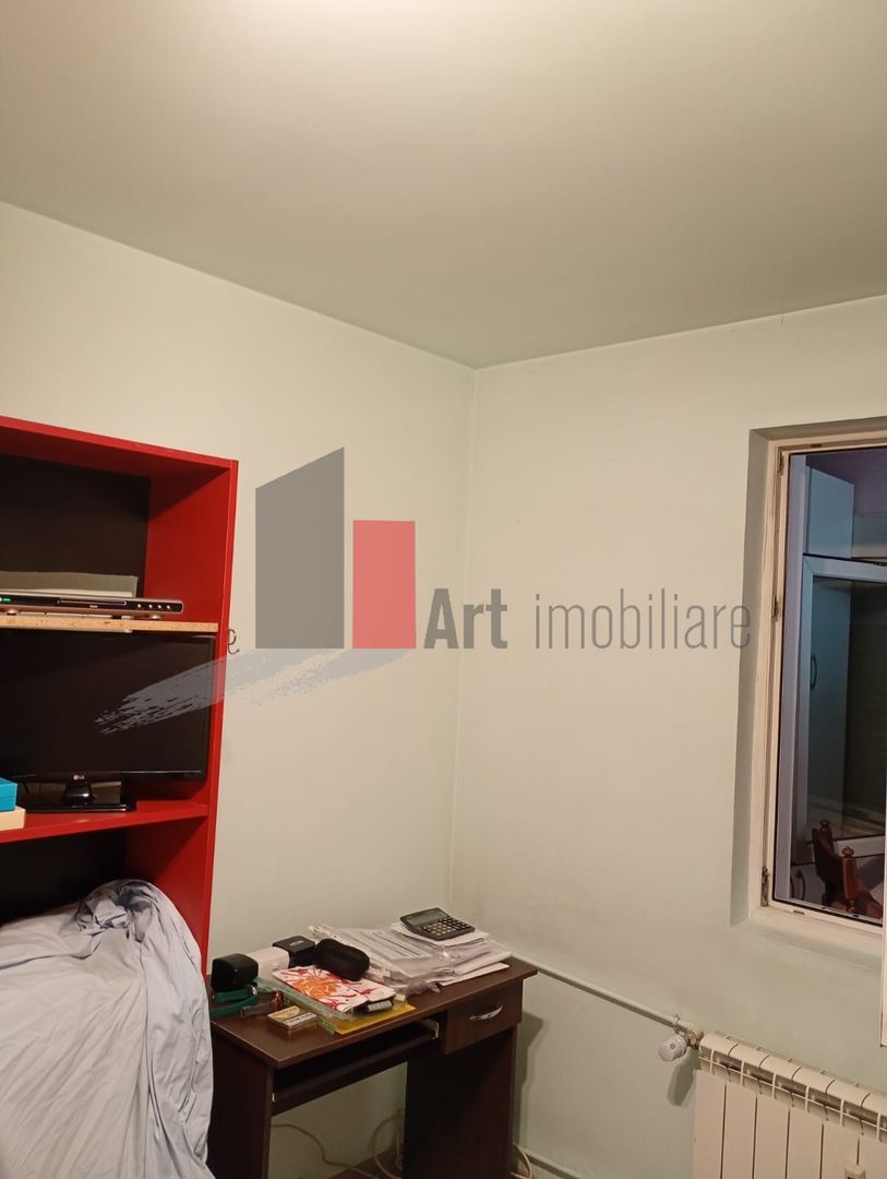 Vânzare apartament semidecomandat 2 camere Bd. Obregia - Poză 2