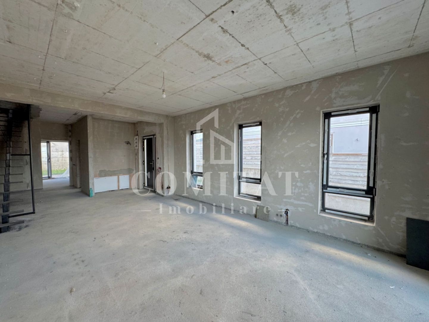 Casă de tip duplex de vânzare | Stadiu semifinisat | Zona Voroneț - Poză 3