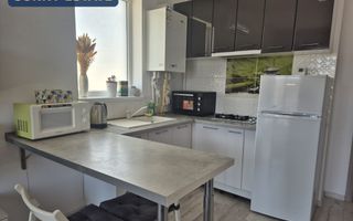 Închiriez 2 camere mobilat, Mamaia Nord, lângă Kaufland, termen lung - Poză 4