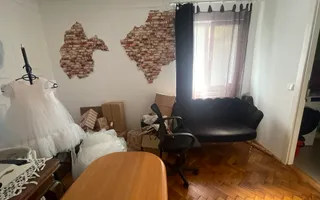 Casa de vanzare zona Bogdanesti - Poză 18
