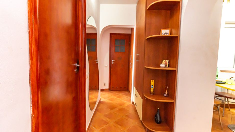 Apartament cu 3 camere  Prelungirea Ghencea - Poză 6