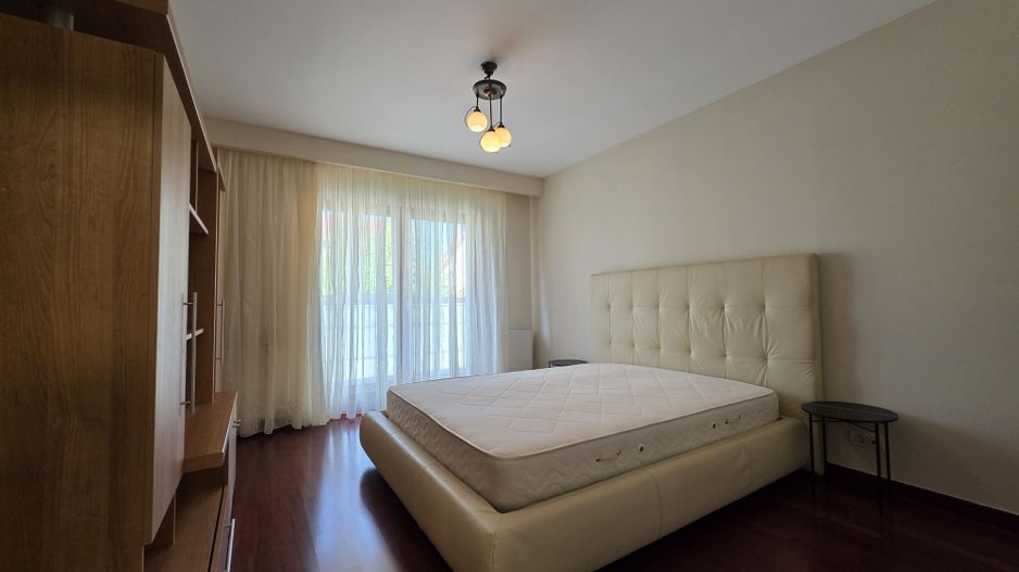 Vilă 5 camere de închiriat | American Village – Pipera - Poză 11