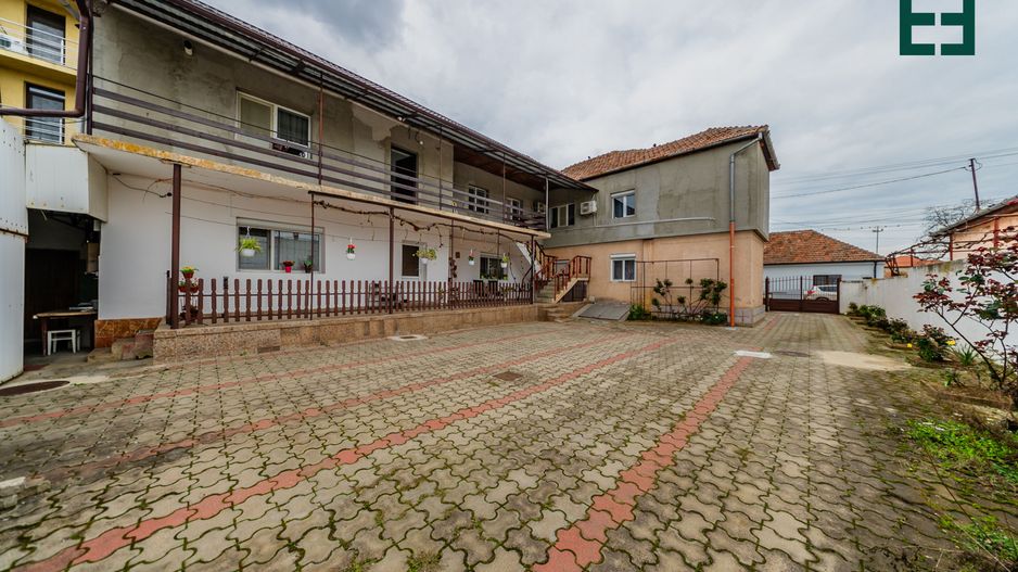 Apartament la casă în cartierul Tabacovici Aradul Nou - Poză 15