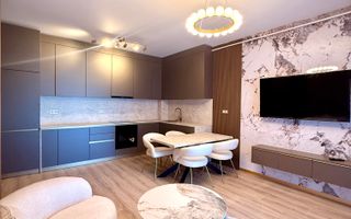 Apartament la cheie / etaj intermediar / Zona Eroilor - Poză 1