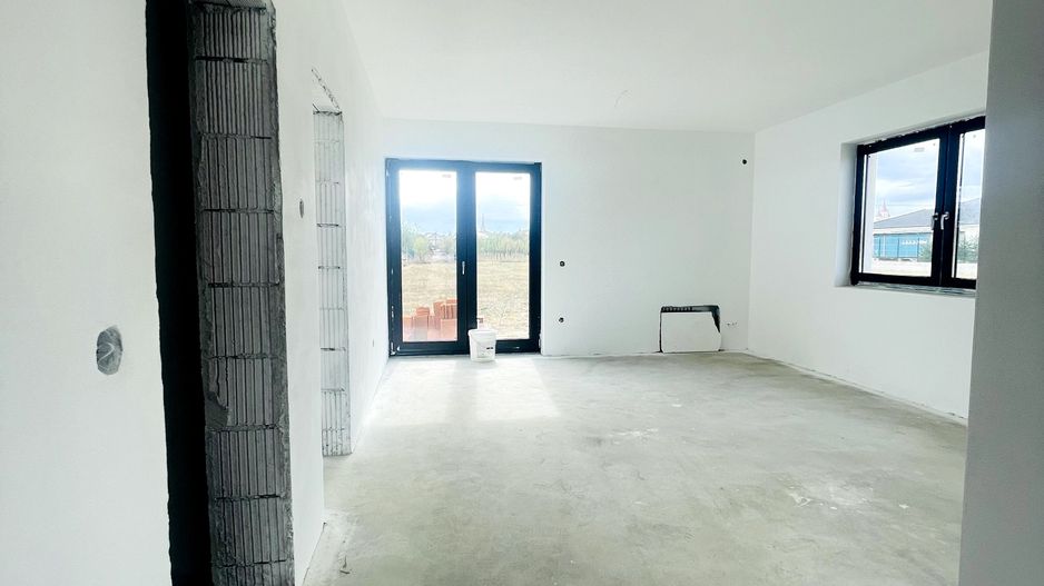 Casă Parter Semifinisată – Oșorhei, utilități complete, teren 515 mp - Poză 9