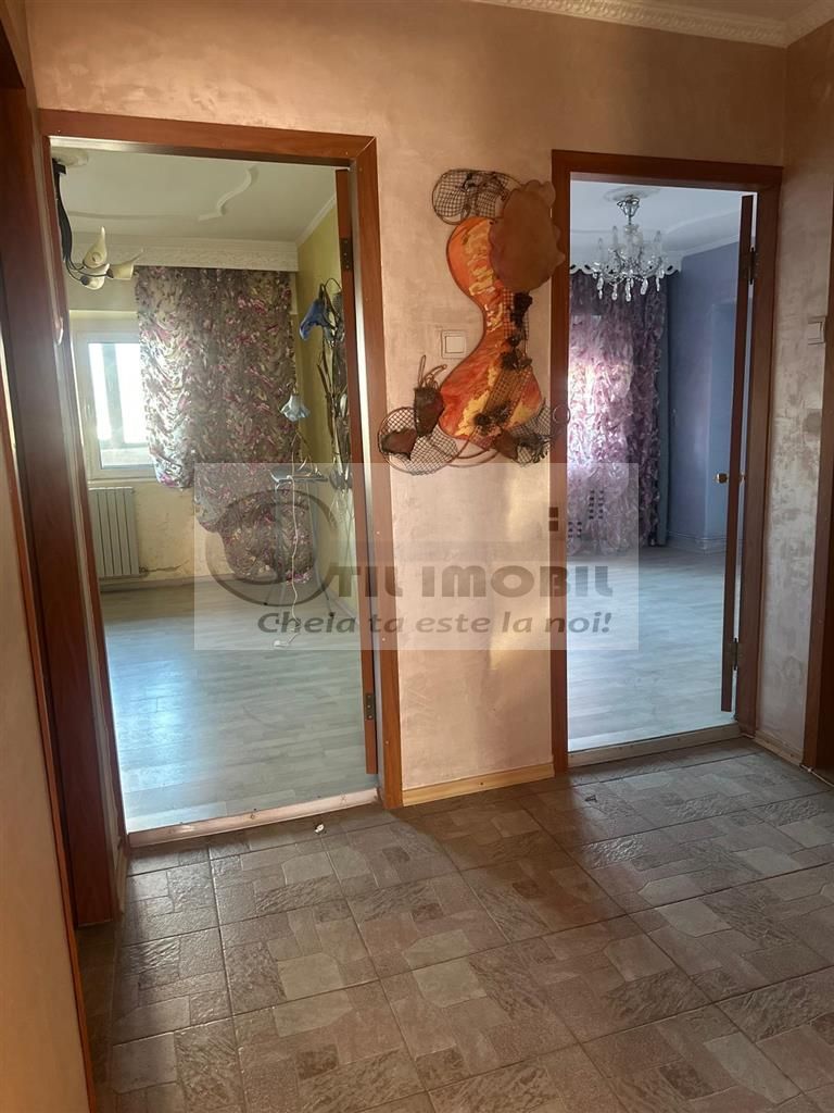 AP 4 CAM DEC.  BL.PE CADRE 1984 ZONA PACURARI  LA BULEVARD LIBER - Poză 3