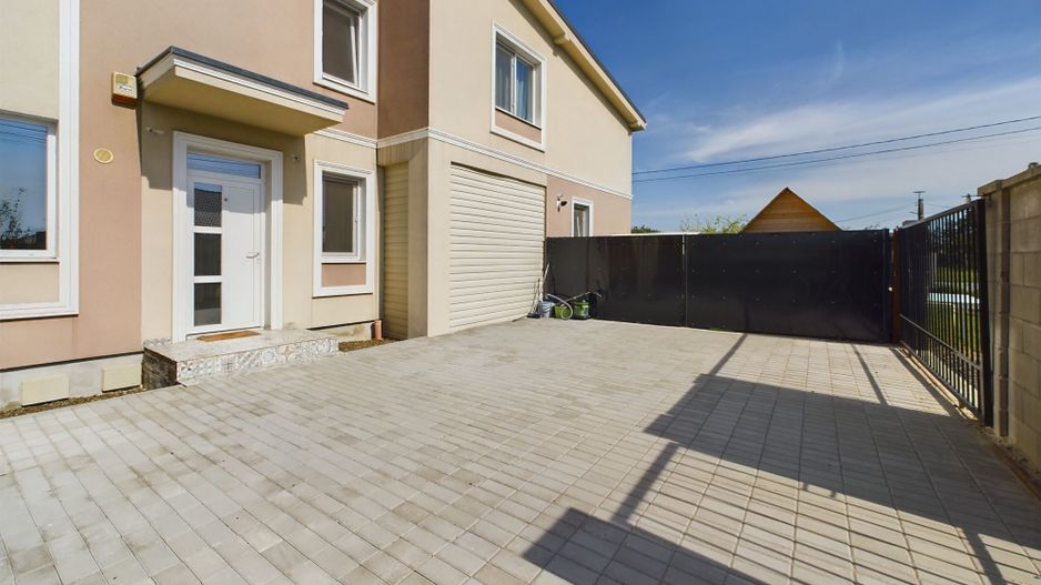 Triplex în Moșnița Nouă (Drumul Boilor) - Poză 26