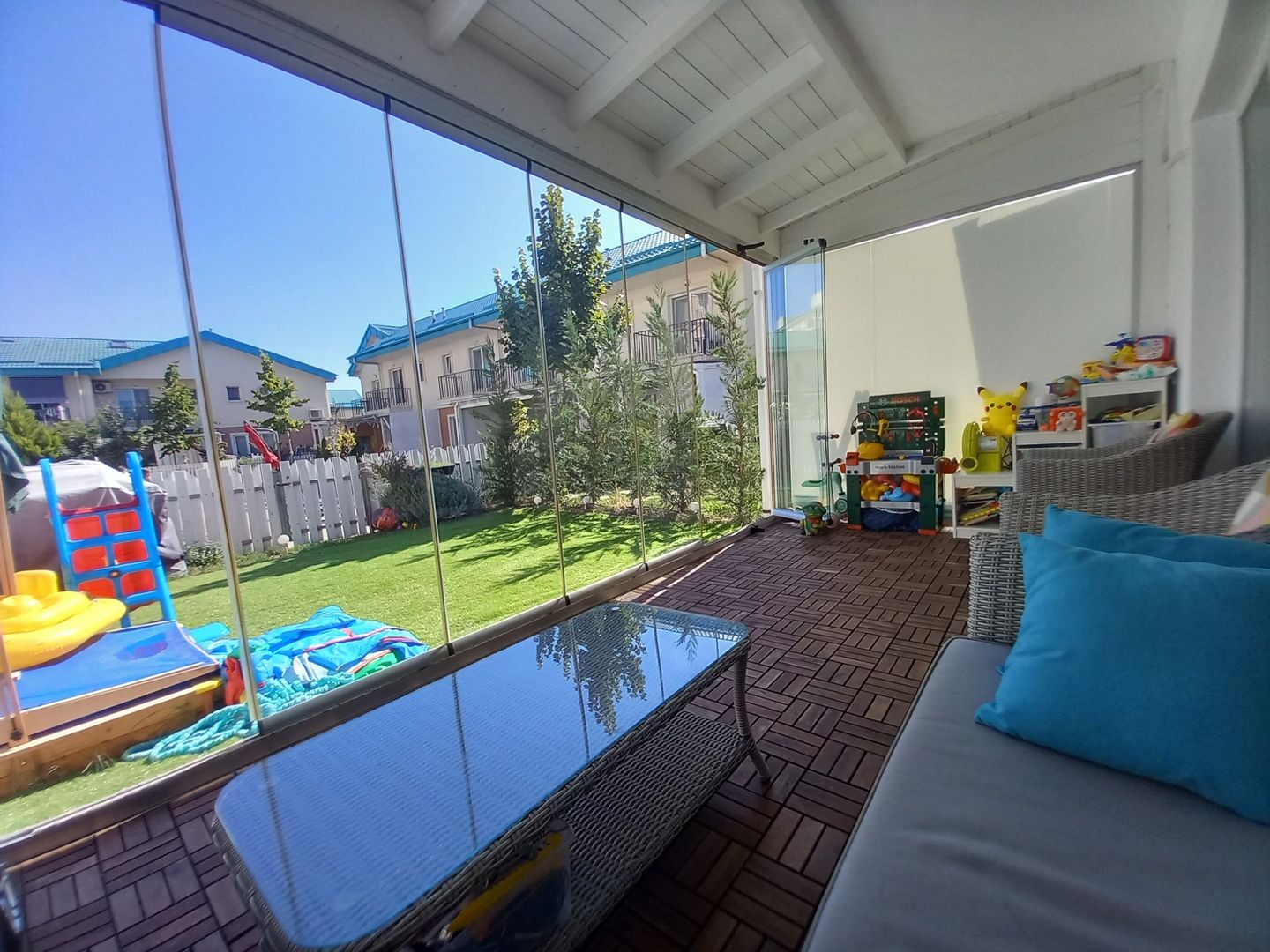 Cosmopolis - Vila NC cu 2 Dormitoare Mobilata si Utilata - Poză 15