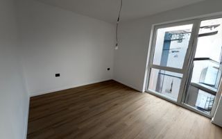 Apartament cu 4 camere pe 2 nivele in Giroc - Poză 5