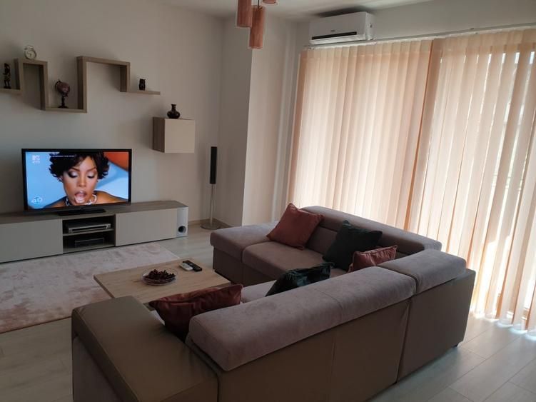 Studio lux de inchiriat ultracentral in complex Soho Unirii - Poză 5