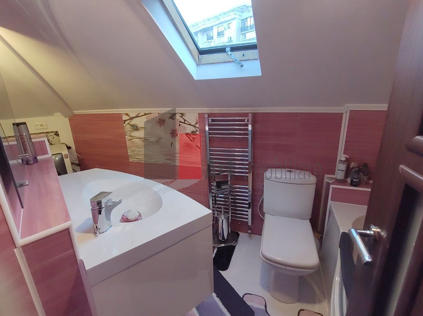 Vânzare apartament 3 camere cu centrală Unirii-Traian - Poză 1