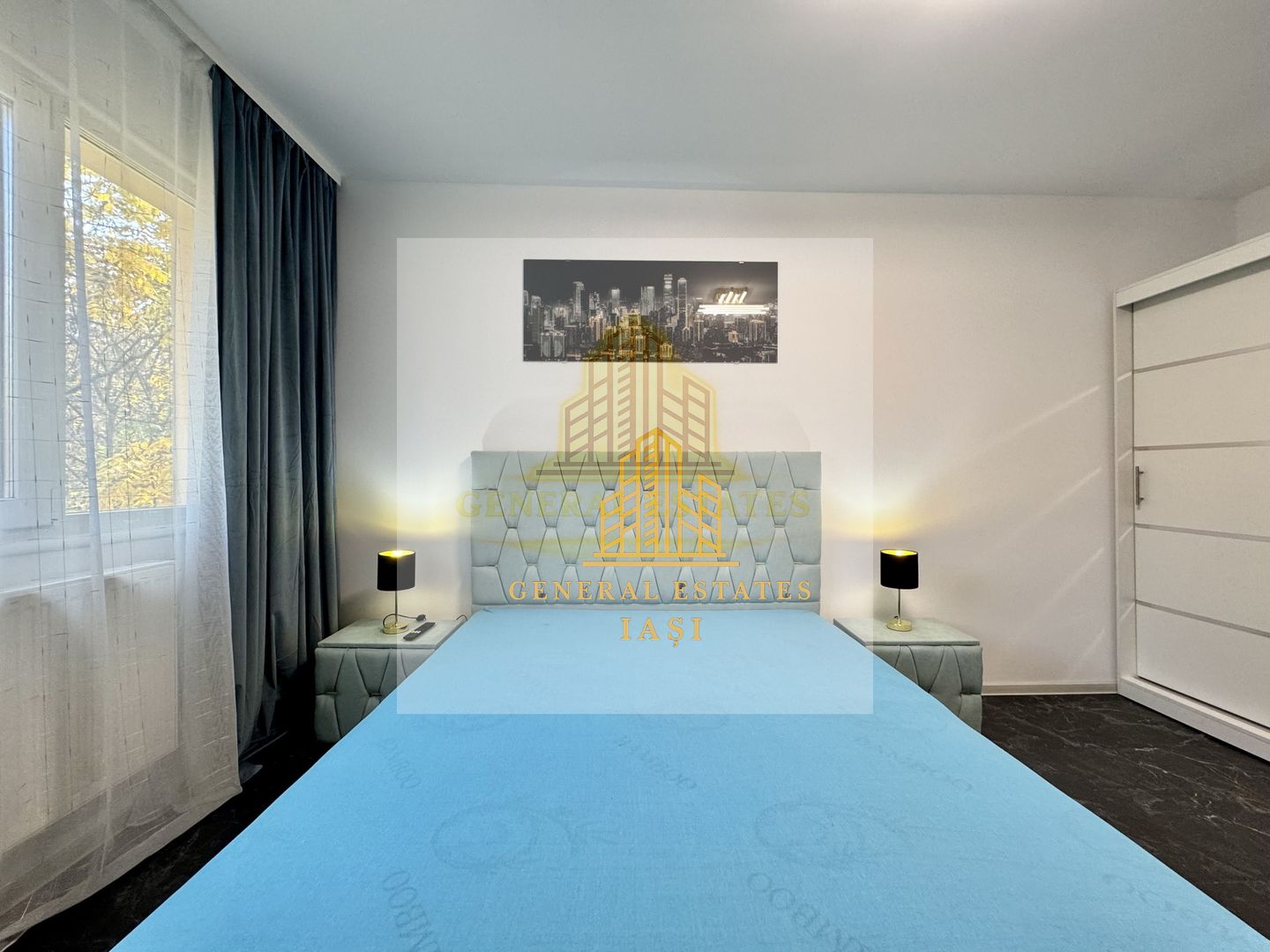 Vânzare apartament cu 2 camere 52 m.p. în Pod Roș - Poză 10